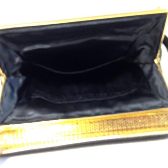 Vintage Black Beautifully Beaded Evening Handbag Gold Trim - Picture 6 of 12